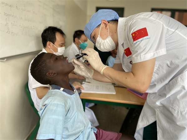 DDA83452B8BB1AFF6F52C8D4E0E3D541.jpg DDA83452B8BB1AFF6F52C8D4E0E3D541.jpg