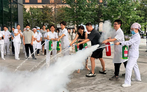 图片13.jpg